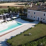 Apartahotel Montefiore Country Borghetto (Ancona)