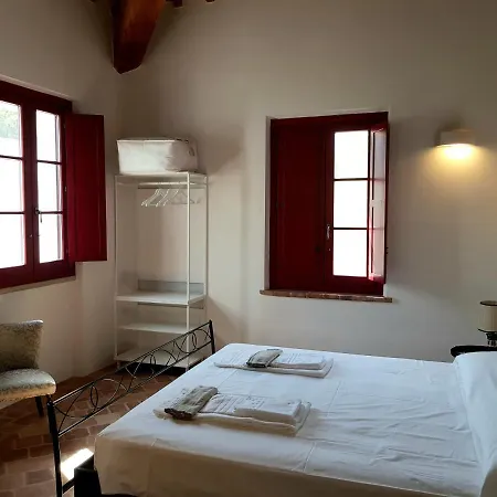 Montefiore Country Aparthotel Borghetto (Ancona)